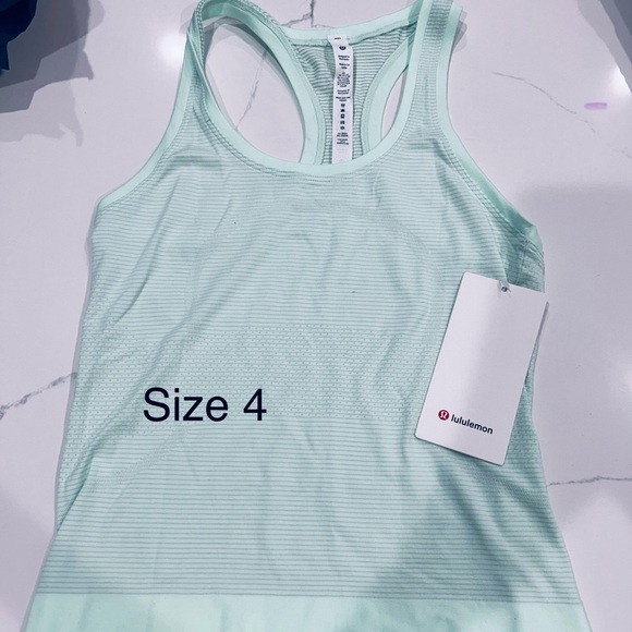 Size 4 NWT Lululemon Swiftly Race Length Tank - Picture 2 of 2